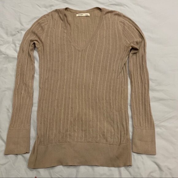 4 Old Navy women’s long sleeve see through shirts. - Picture 8 of 12